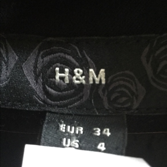 H&M Women’s Sports Jacket - Picture 6 of 6